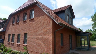 Malerarbeiten-mit-Sprossenfenstern-001
